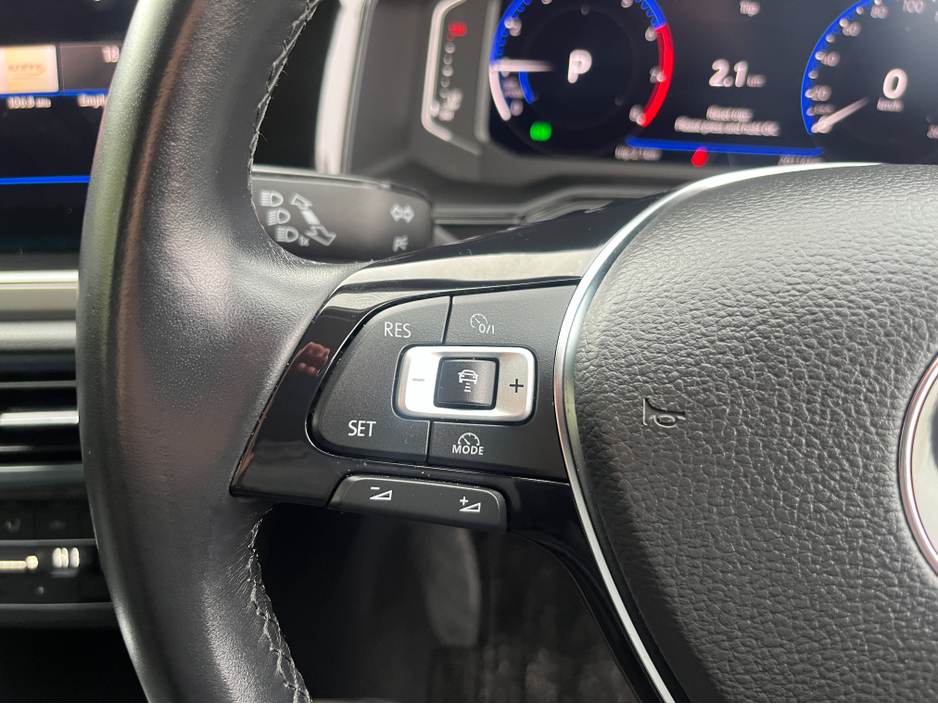 2020 Volkswagen Polo COMFORTLINE AUTOMATIC 1.0 PETROL //LOW MILES//KEYLESS ENTRY//ADAPTIVE CRUISE CONTROL//REVERSE CAMERA//WIRELESS CHARGING// €17,950