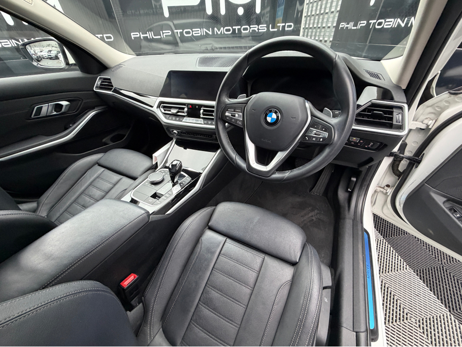 2020 BMW 3 Series 330e XDRIVE SPORT PRO AUTO €24,995