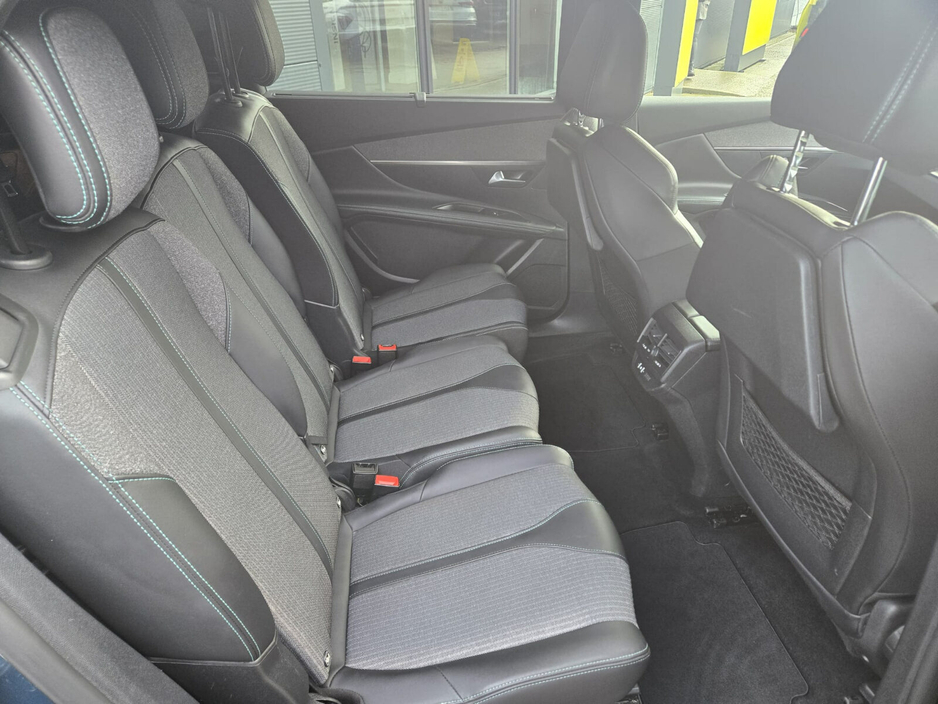 2023 Peugeot 5008 1.5 BlueHDi 130bhp Allure Auto €33,950