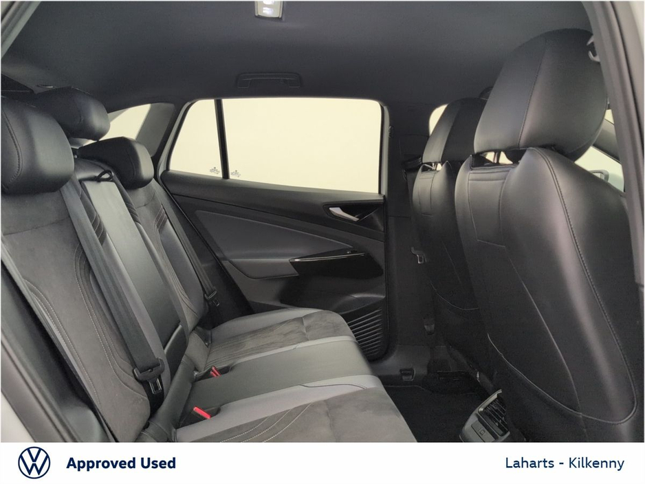 2023 Volkswagen ID.4 - image 24