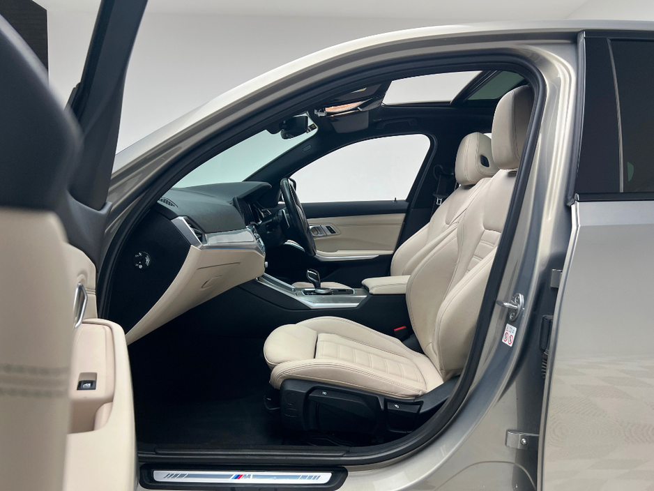 2021 BMW 3 Series 330E M SPORT PRO ED XDRIVE *SUNROOF* €29,990