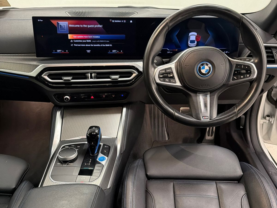 2023 BMW i4 - image 5