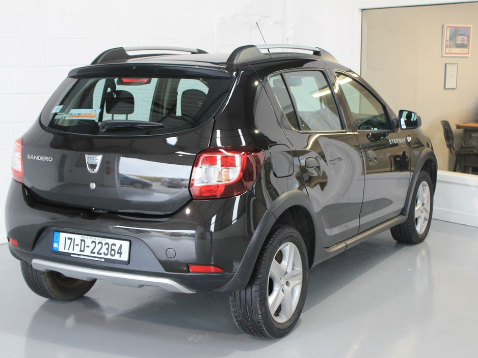 2017 Dacia Sandero Stepway Alternative 1.5 DCI 90 €8,750