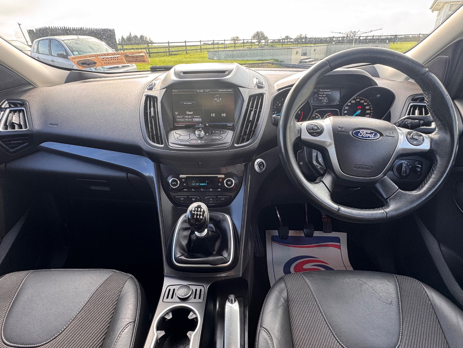 2016 Ford Kuga - image 6