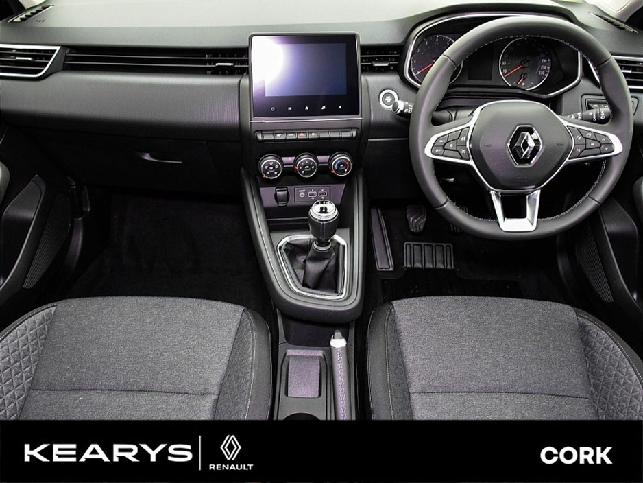 2021 Renault Clio - image 4