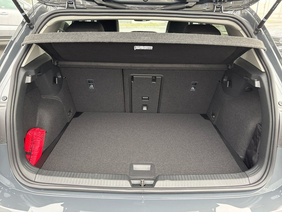 2026 Volkswagen Golf  €39,440