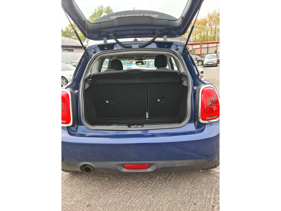 2018 MINI Hatch - image 7