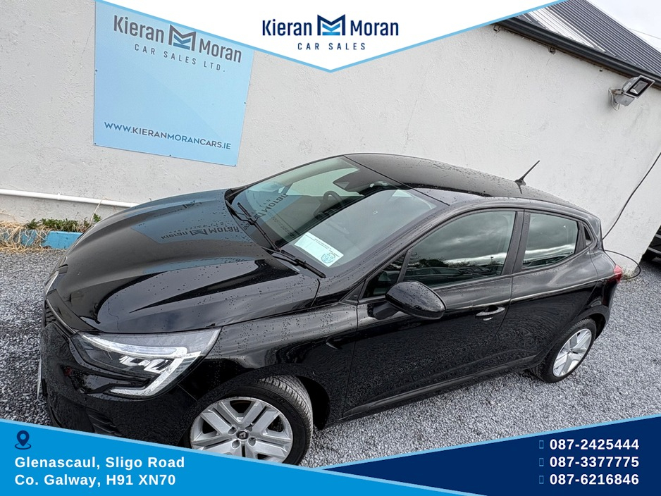 2022 Renault Clio - image 3