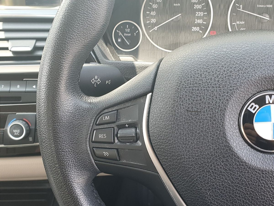 2017 BMW 3 Series 318d SE Saloon €21,995