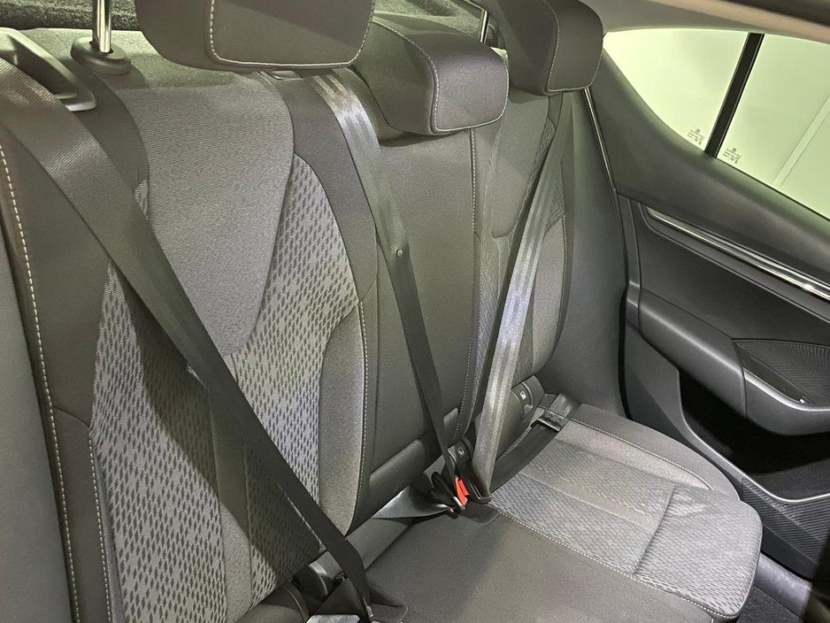 2024 Skoda Octavia STYLE 2.0 TDI 115 €32,900