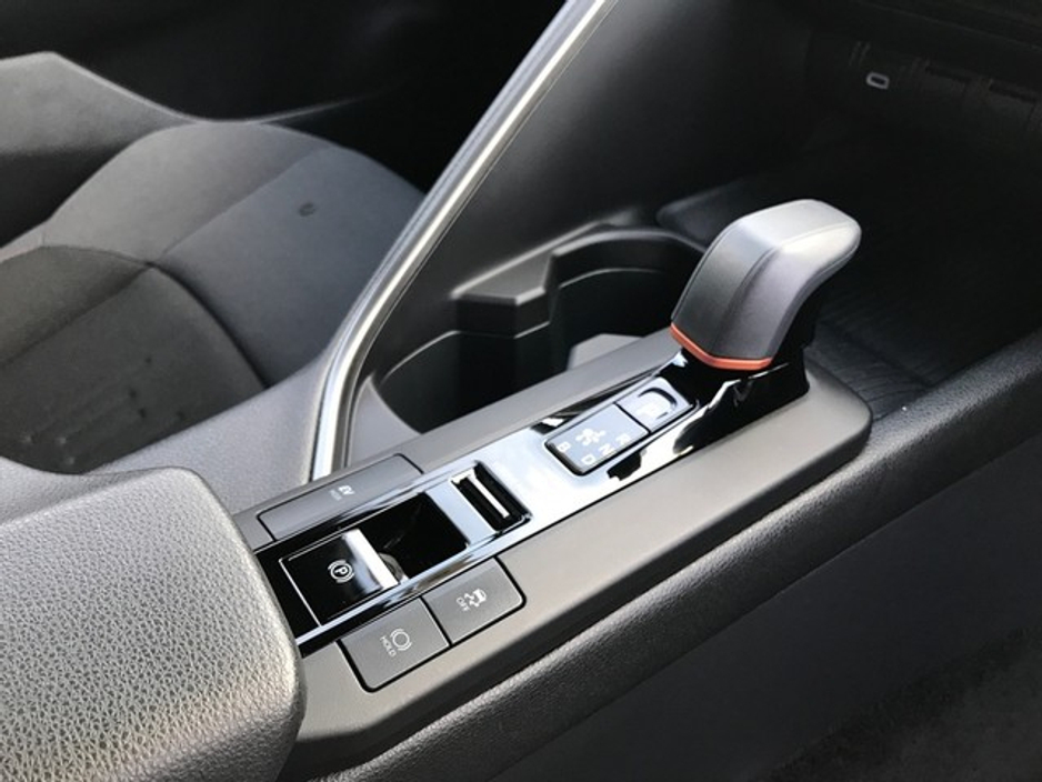 2025 Toyota C-HR - image 15