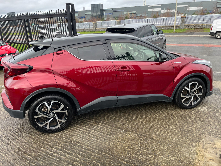 2019 Toyota C-HR 1.8 HYBRID AUTO LOW KM HIGH SPEC €20,950