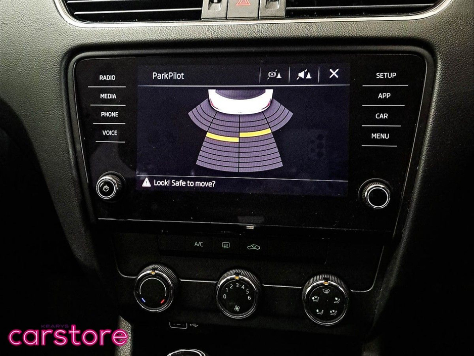 2021 Skoda Octavia - image 20