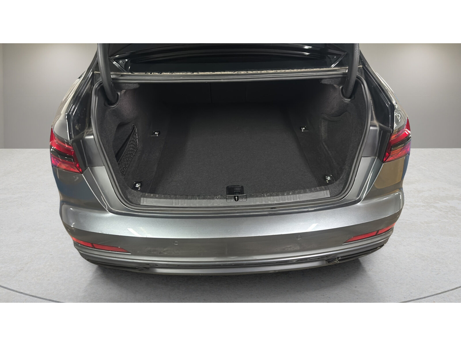 2024 Audi A6 - image 5