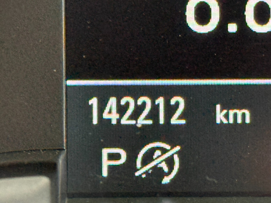 2015 Audi A4 - image 18