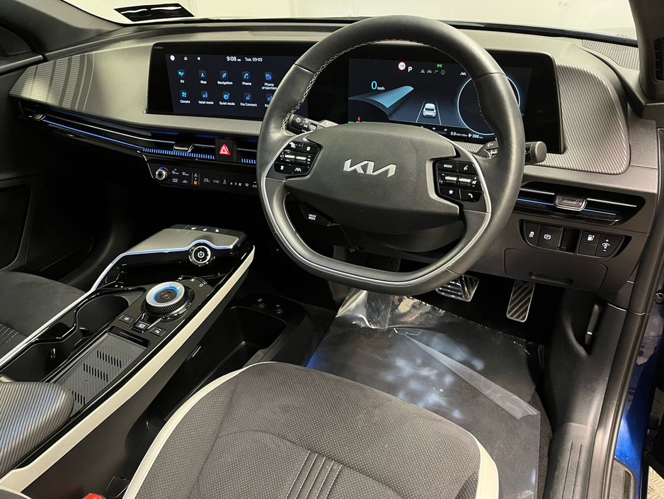 2023 Kia EV6 - image 9