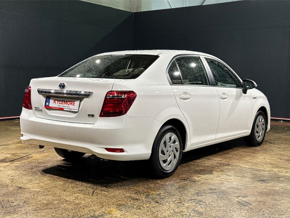 2020 Toyota Corolla - image 3