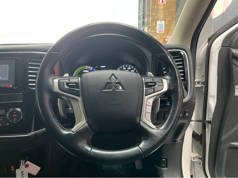 2019 Mitsubishi Outlander €21950 2019 MITSUBISHI OUTLANDER PHEV ED 2.4 AUTOMATIC / CRUISE CONTROL / REVERSE CAMERA / ELECTRIC HEATED SEATS / HEATED STEERING WHEEL €21,950