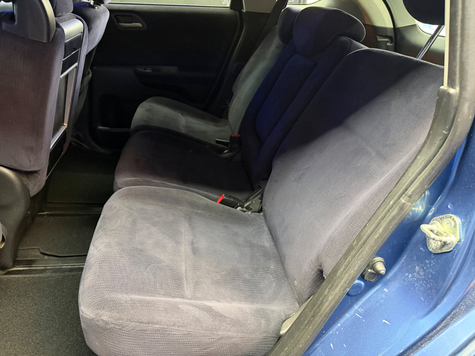 2009 Honda FR-V - image 20