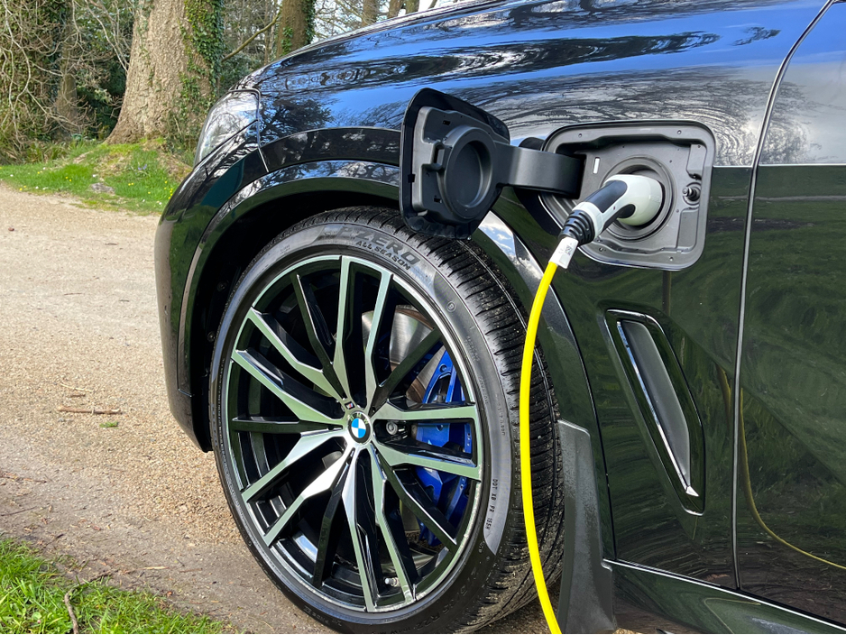 2019 BMW X5 - image 30