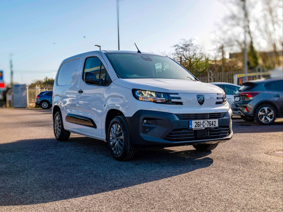 2026 Peugeot Partner - image 6