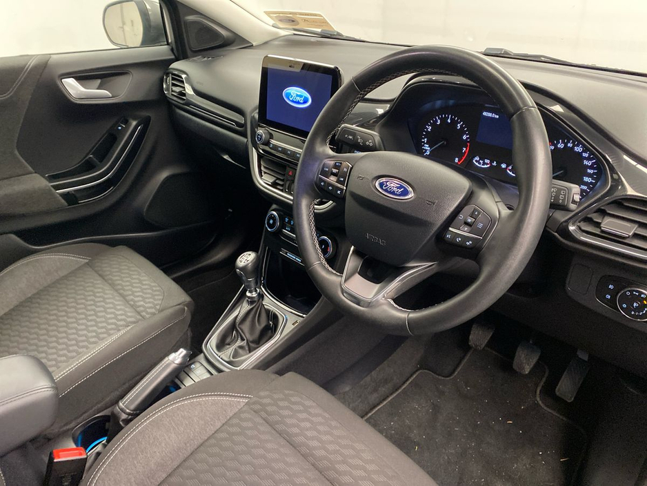 2023 Ford Puma - image 6