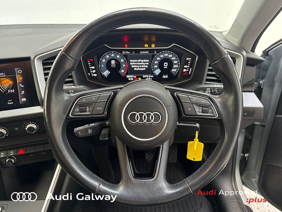 2022 Audi A1 - image 18