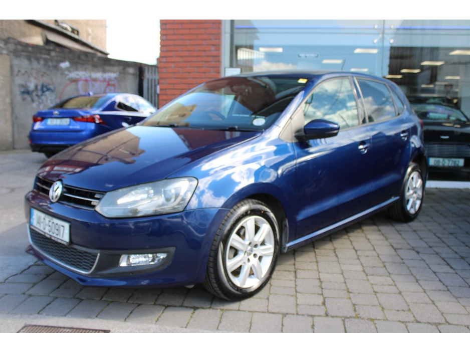 2014 Volkswagen Polo - image 3