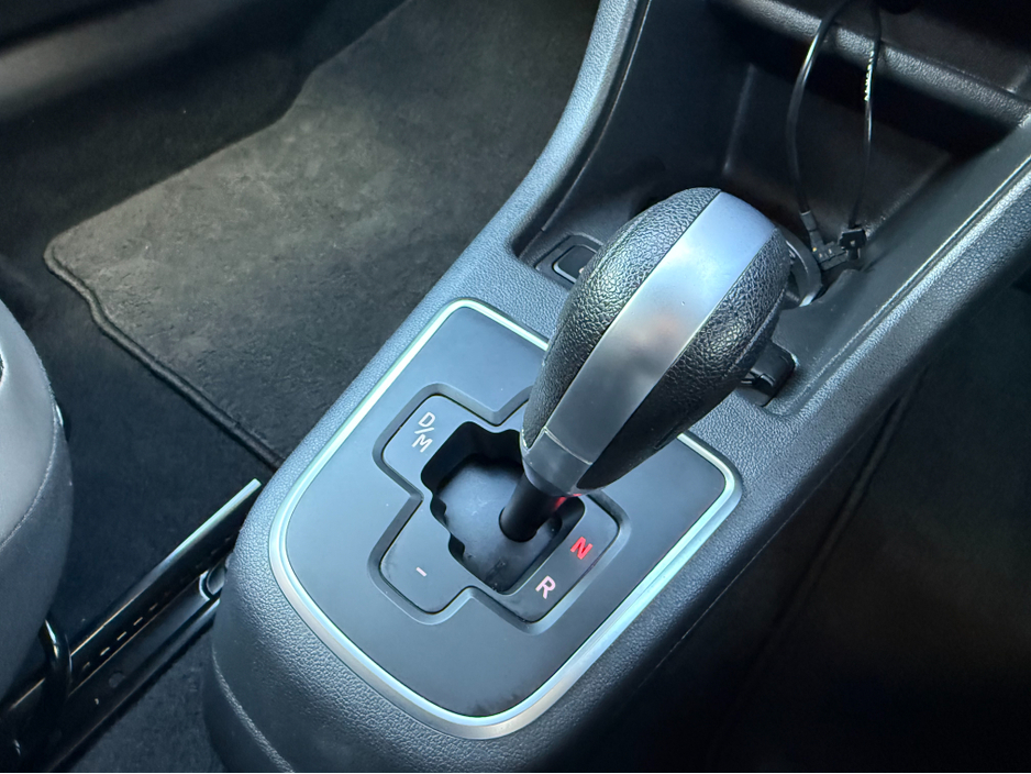 2013 Volkswagen up! - image 15