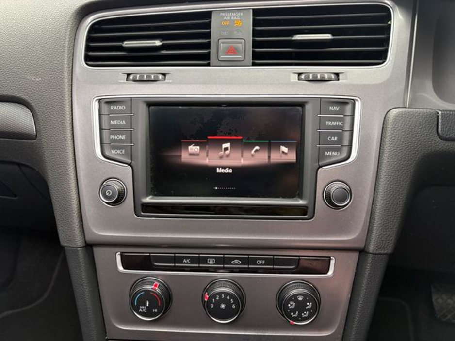 2016 Volkswagen Golf 1.2 TSI - IRISH CAR - SUNROOF €14,900