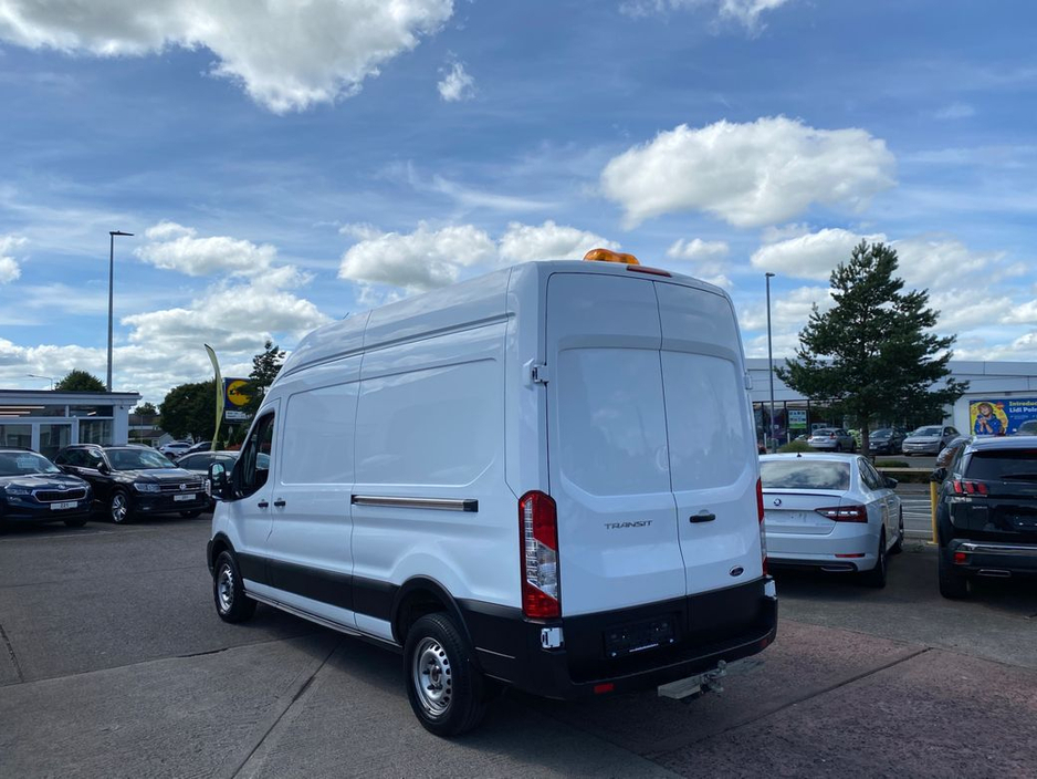 2022 Ford Transit 350 LEADER P/V ECOBLUE €20,910
