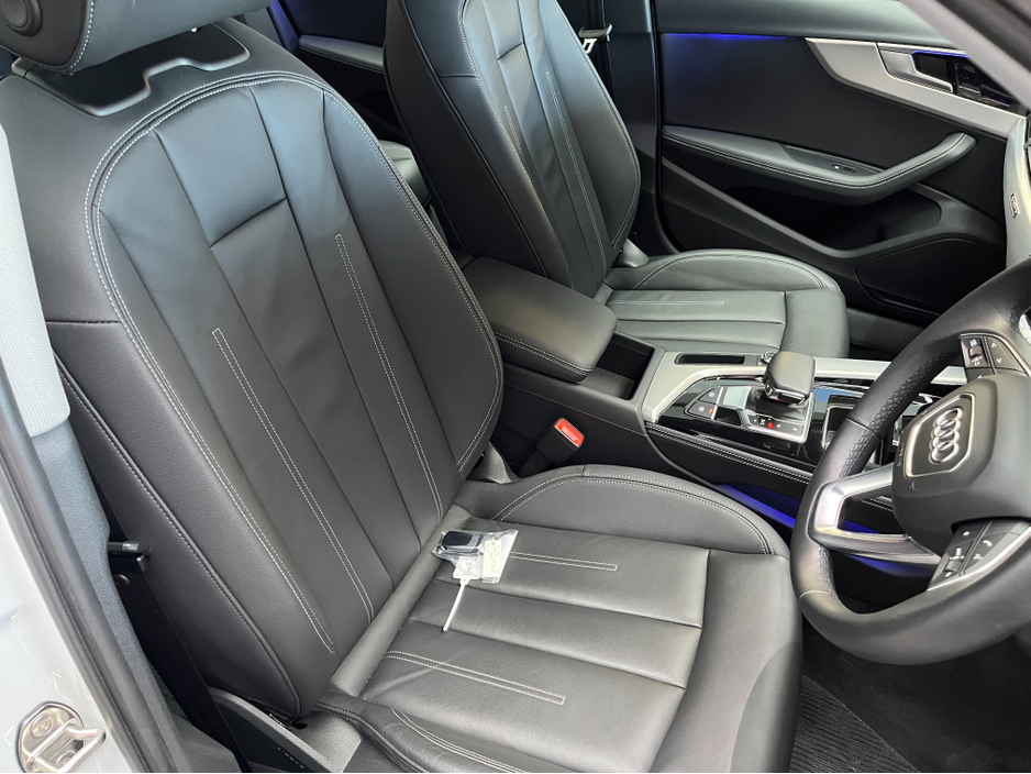 2024 Audi A4 2024 AUDI A4 40TDI QUATTRO ADVANCED 2.0 AUTOMATIC / CRUISE CONTROL / ELECTRIC MEMORY & HEATED SEATS / PADDLE SHIFTERS / APPLE CARPLAY / AMBIEN TLIGHTS