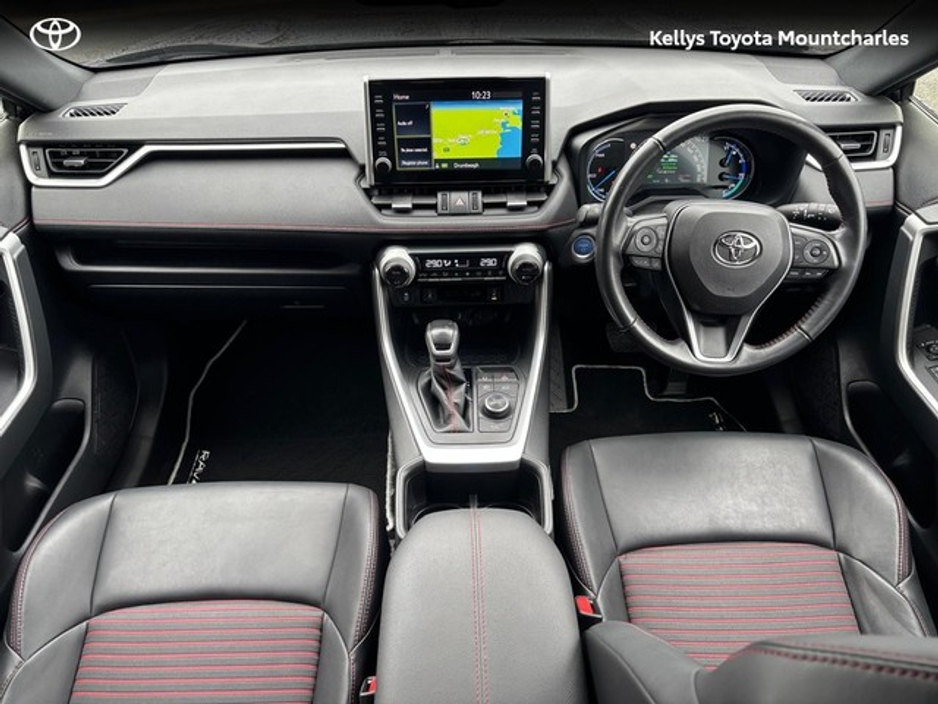 2022 Toyota Rav4 - image 4