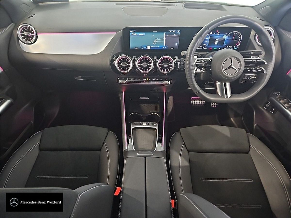 2025 Mercedes-Benz GLA Class - image 14