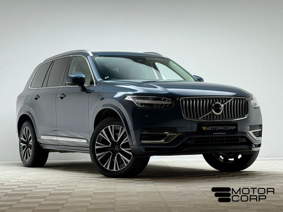 2022 Volvo XC90 CORE T8 RECHARGE AWD *7 SEATER* €49,990