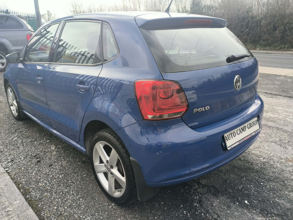 2013 Volkswagen Polo - image 5
