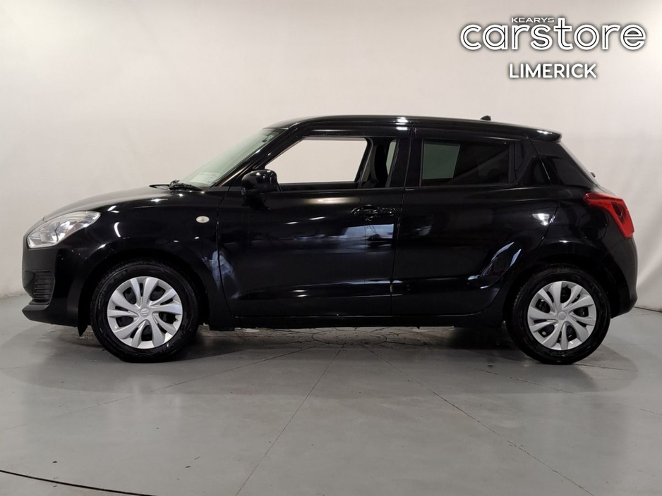 2022 Suzuki Swift - image 6