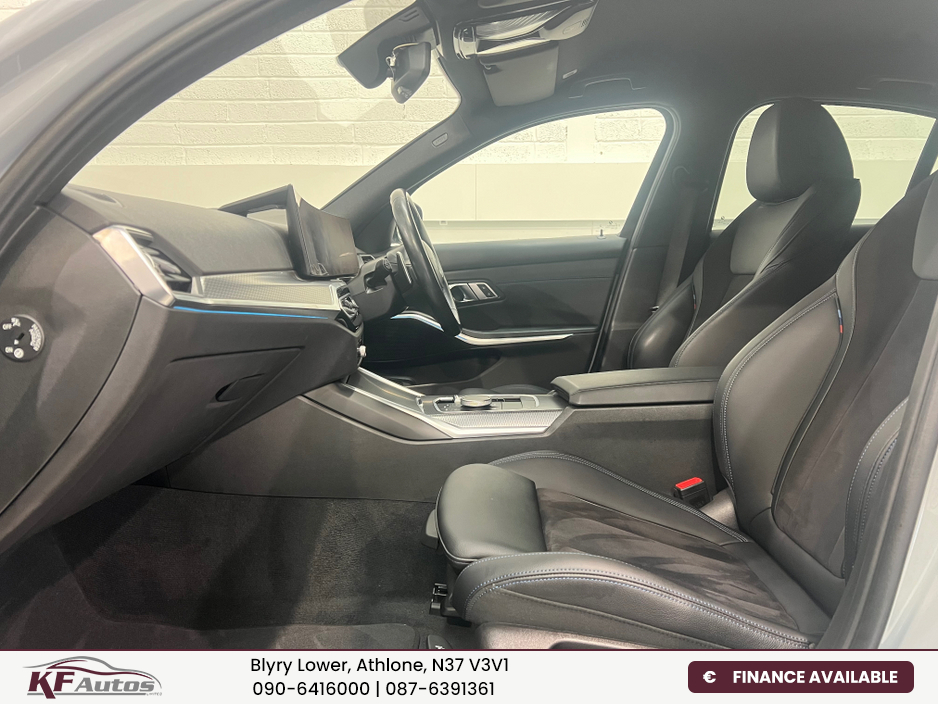 2023 BMW 3 Series - image 12