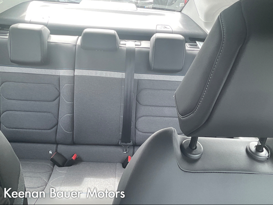 2025 Citroen Ami - image 24