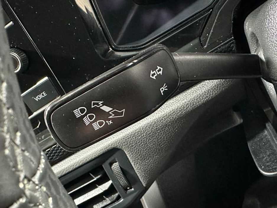 2024 Volkswagen Taigo - image 18