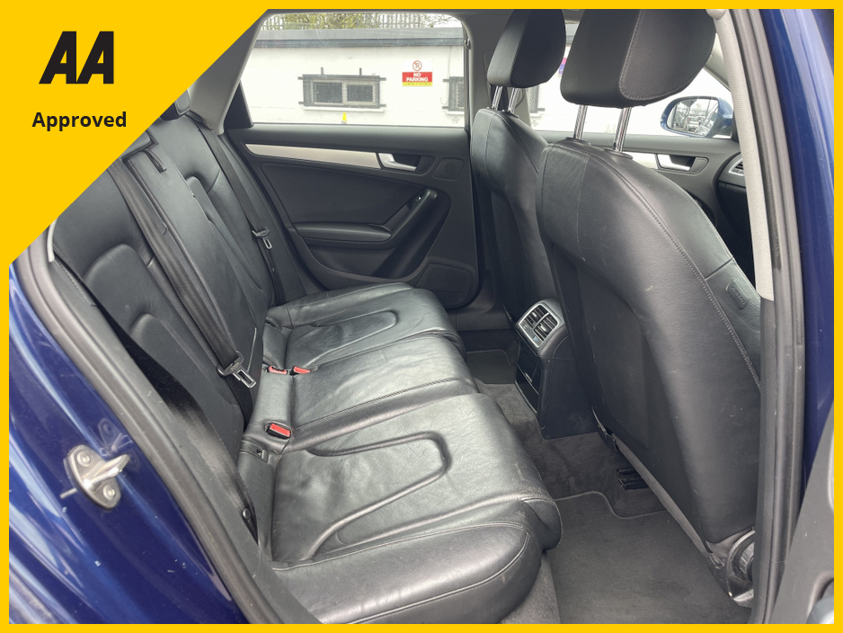 2014 Audi A4 - image 12