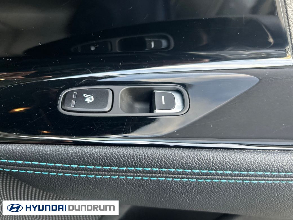 2020 Kia Niro - image 29