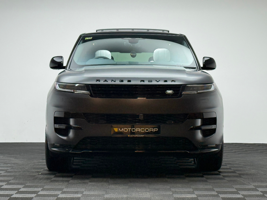 2026 Land Rover Range Rover Sport - image 2