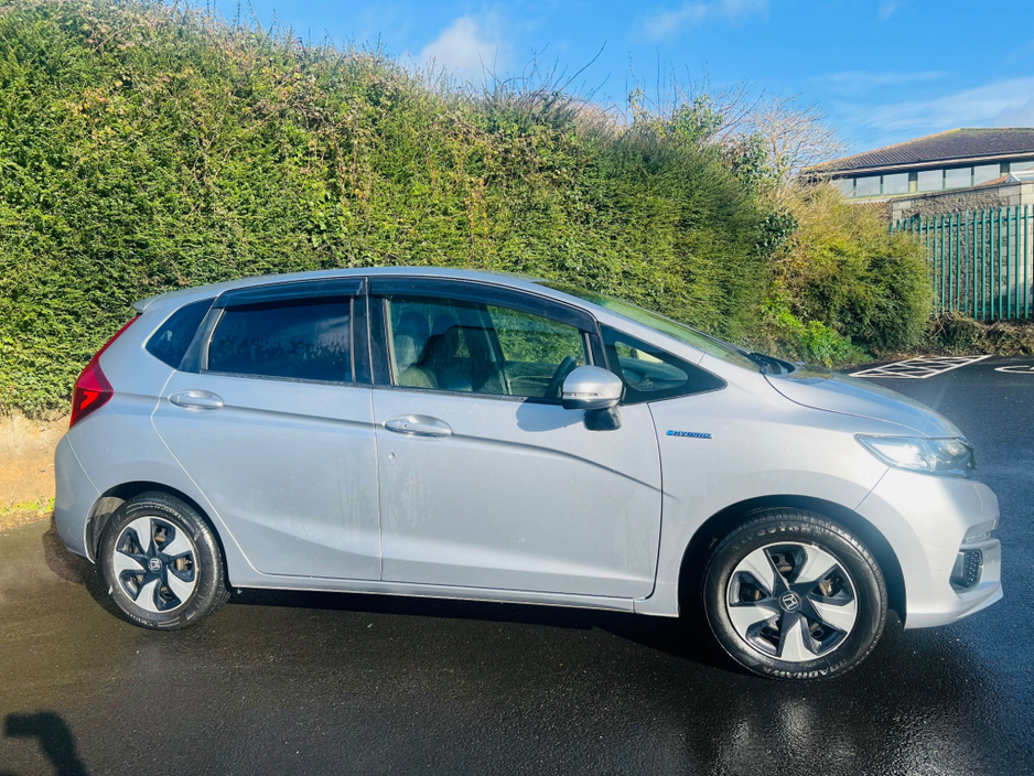 2019 Honda Fit ALLOYS // REVERSE CAM // BLUETOOTH €14,900