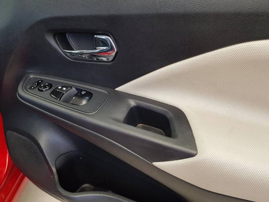 2019 Nissan Micra - image 10