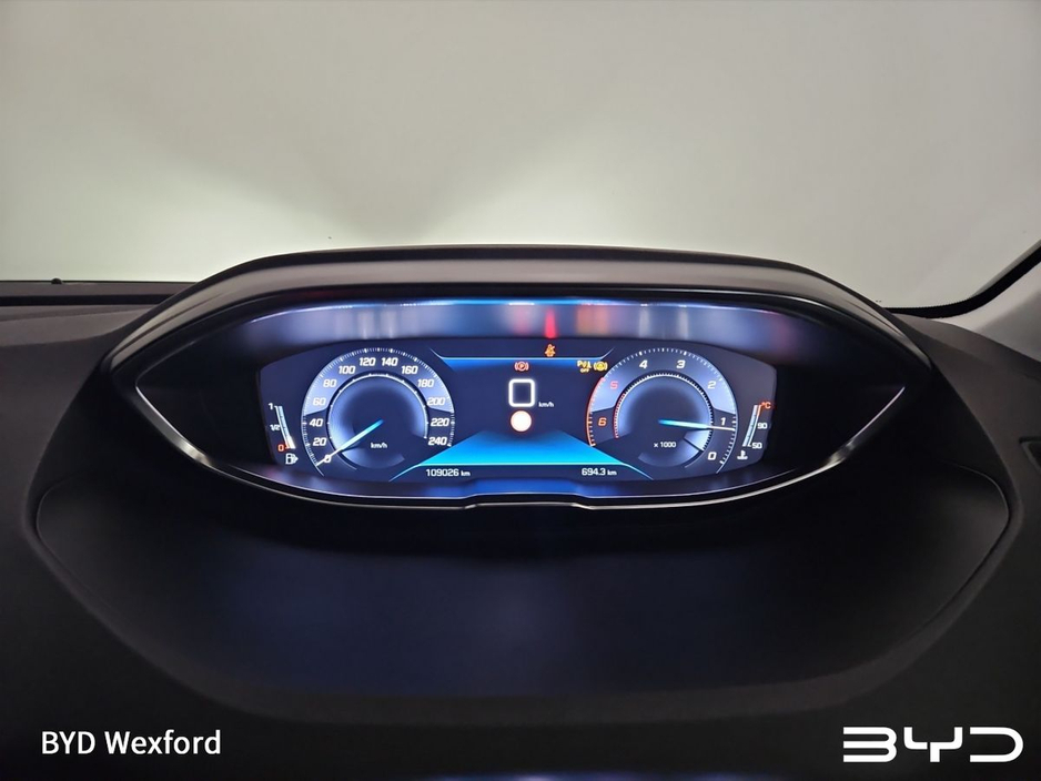 2020 Peugeot 5008 - image 21