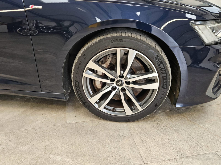 2021 Audi A6 - image 6