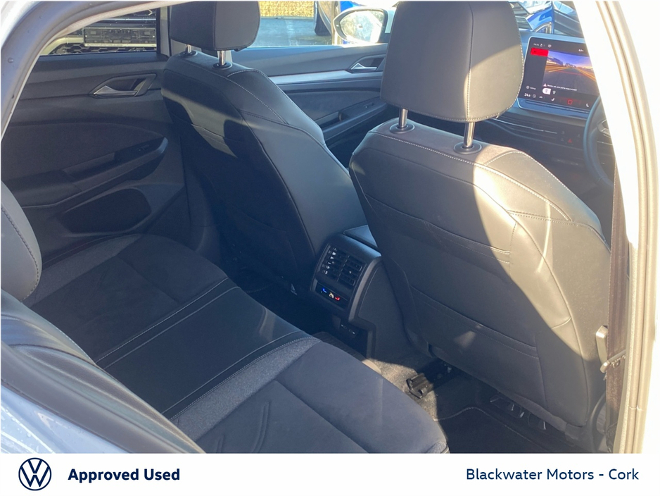 2024 Volkswagen Golf 1.5TSI 150BHP 5DR STYLE WITH AREA VIEW CAMERA & REAR ASSIST *WAS €40,250 NOW €33,995* €31,995