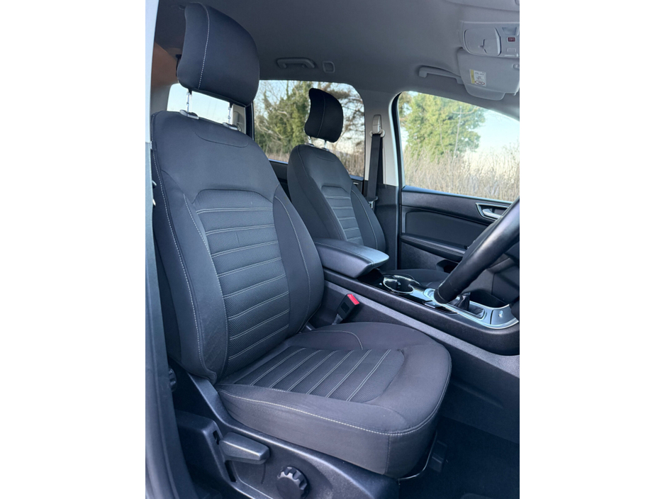 2021 Ford Galaxy - image 15