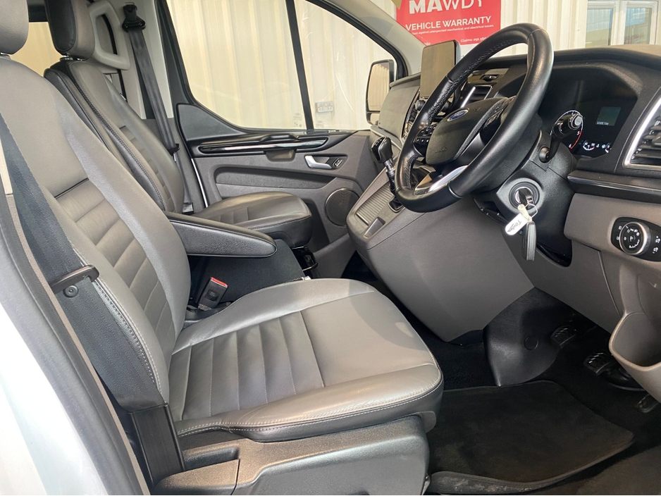 2022 Ford Tourneo Custom 125 T35 0 BUS M1 320L LIMITED EDITION 2.0 TD 130BHP 4 €49,950